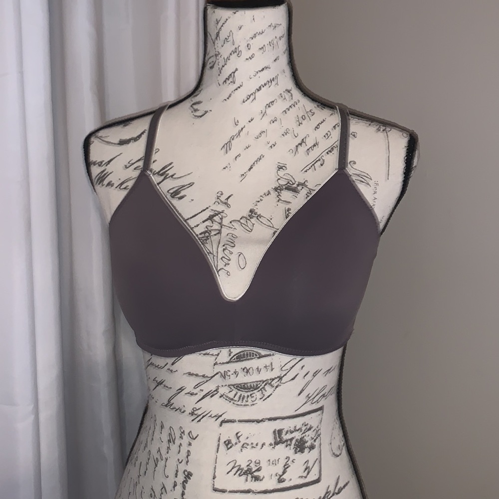 Anne Klein Sz 34C convertible bra Gray w/ white trim